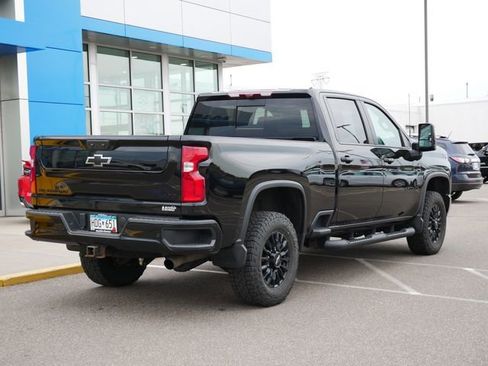 Used 2022 Chevrolet Silverado 2500 LTZ w/ LTZ Plus Package AWD/4WD image 26