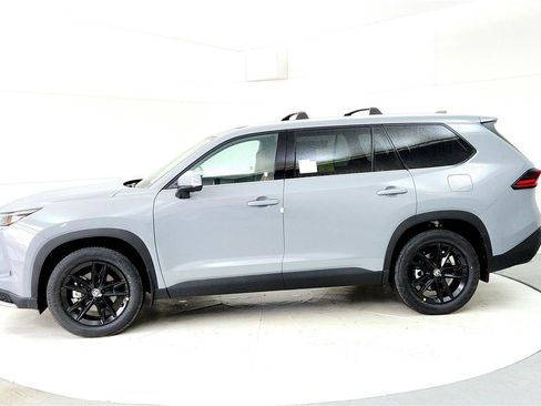 New 2026 Toyota Grand Highlander AWD Hybrid image 3