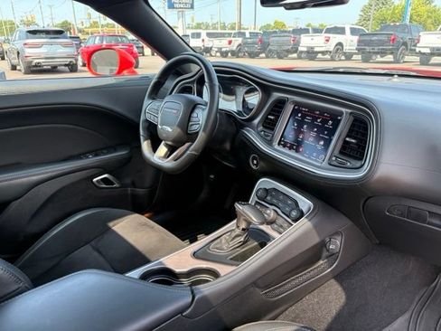 Used 2020 Dodge Challenger R/T Scat Pack RWD image 25