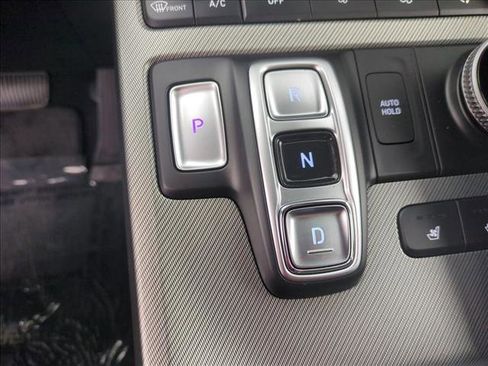 Used 2025 Hyundai Palisade SEL FWD image 12
