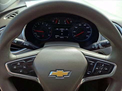 Used 2016 Chevrolet Malibu LT image 18