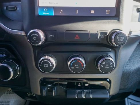 Used 2022 RAM 2500 Big Horn image 26