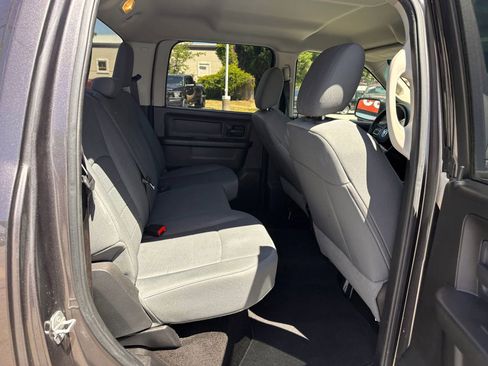 Used 2015 RAM 1500 Express AWD/4WD image 20