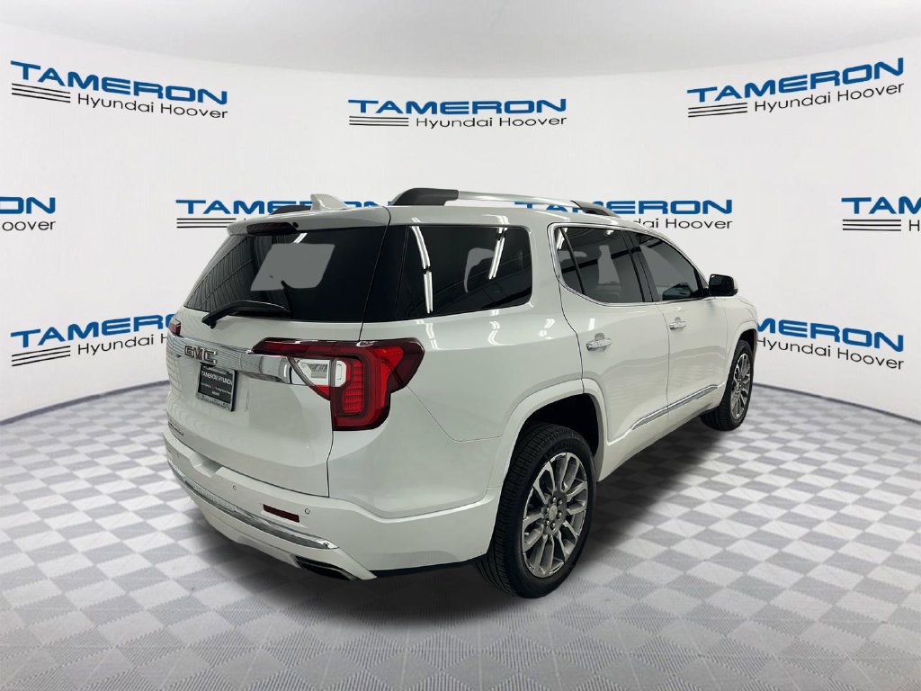 Used 2023 GMC Acadia Denali w/ Denali Technology Package FWD image 5