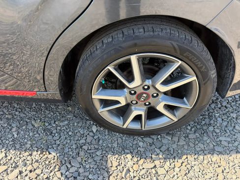Used 2020 Kia Soul GT-Line w/ GT 2.0L Power Sunroof Package FWD image 9
