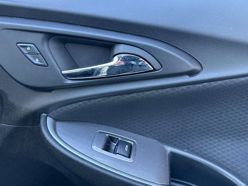 Used 2024 Chevrolet Malibu LT image 21