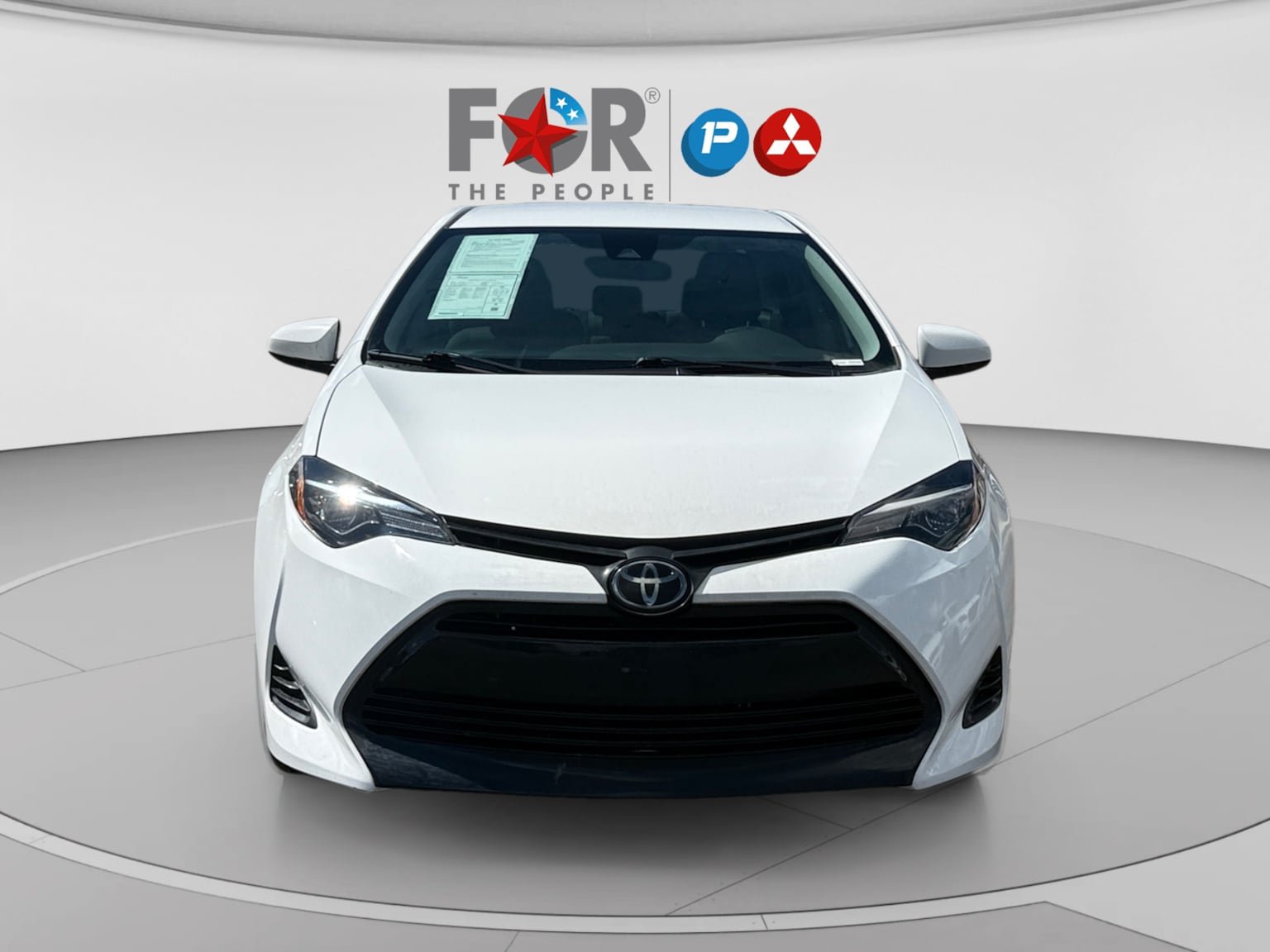 Used 2019 Toyota Corolla LE w/ Carpet Mat Package (TMS) FWD image 8