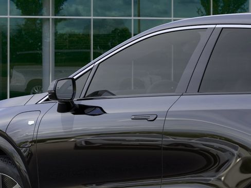 New 2026 Cadillac Optiq Luxury 1 RWD image 36