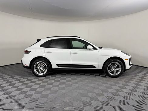 New 2026 Porsche Macan image 10