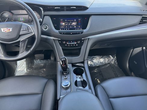 Used 2021 Cadillac XT5 Luxury image 14