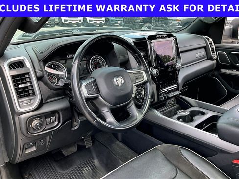 Used 2022 RAM 1500 Laramie AWD/4WD image 11