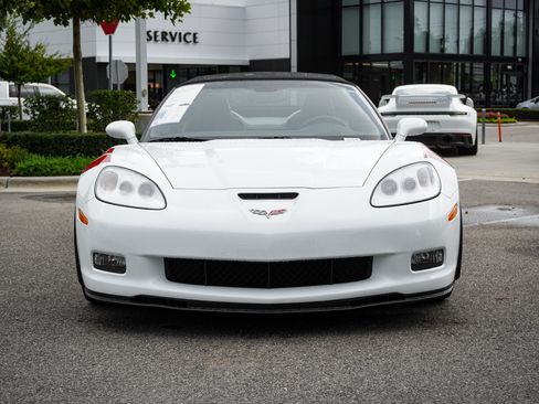 Used 2013 Chevrolet Corvette Grand Sport w/ 3LT Preferred Equipment Group RWD image 5