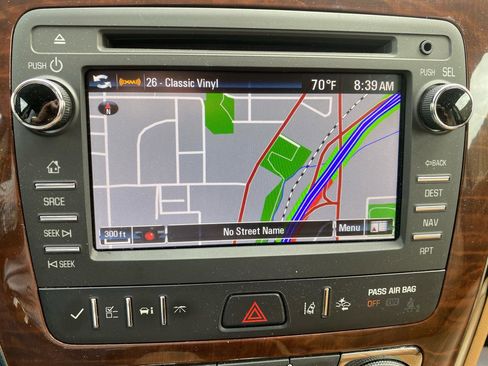 Used 2017 Buick Enclave Leather w/ Trailering Package FWD image 21