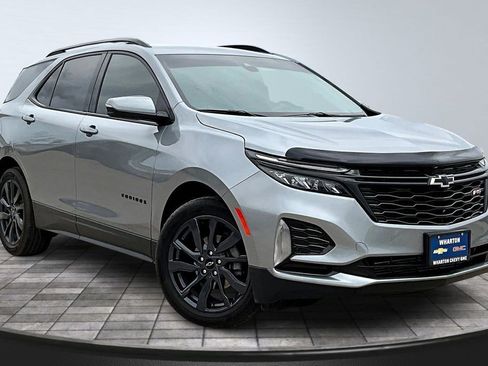 Used 2024 Chevrolet Equinox RS FWD image 4