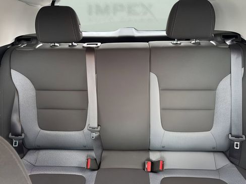 Used 2023 Chevrolet TrailBlazer LT w/ Convenience Package image 11