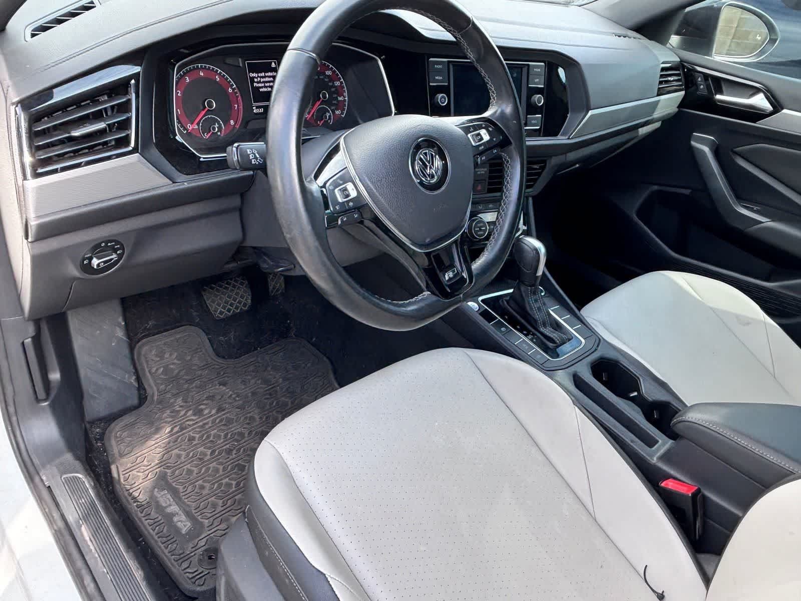 Used 2021 Volkswagen Jetta R-Line FWD image 10