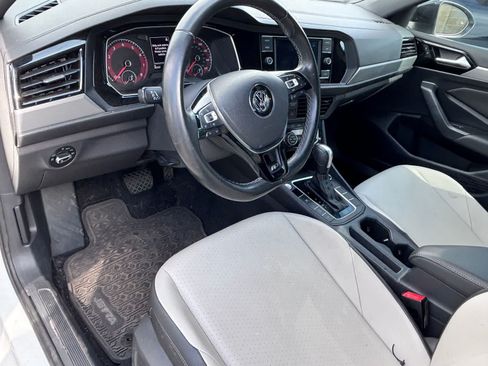Used 2021 Volkswagen Jetta R-Line FWD image 10