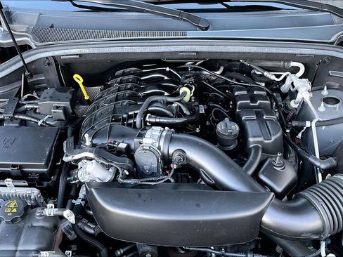 Used 2022 Dodge Durango GT image 22