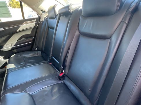 Used 2015 Chrysler 300 Limited image 20