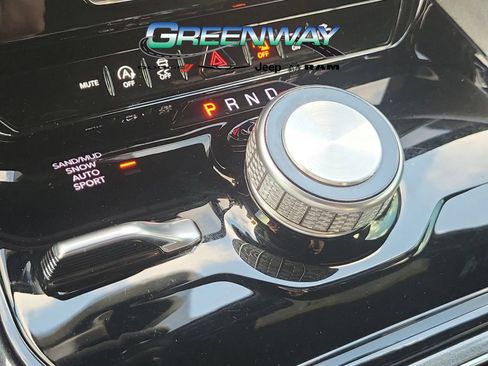 Used 2022 Jeep Wagoneer Series I w/ Premium Group I image 28