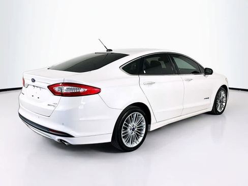 Used 2014 Ford Fusion SE w/ Equipment Group 502A image 25