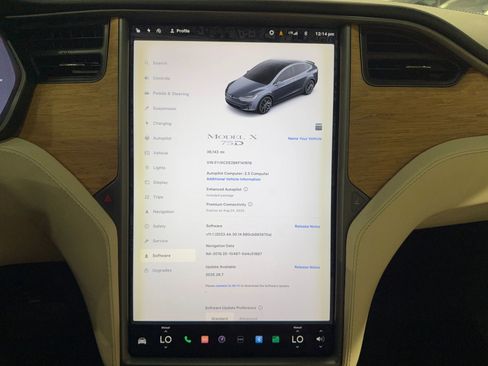 Used 2019 Tesla Model X 100D image 39