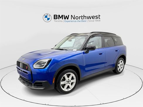 Used 2025 MINI Cooper Countryman S image 1