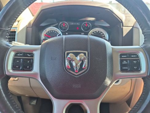 Used 2017 RAM 1500 Laramie w/ Convenience Group AWD/4WD image 23