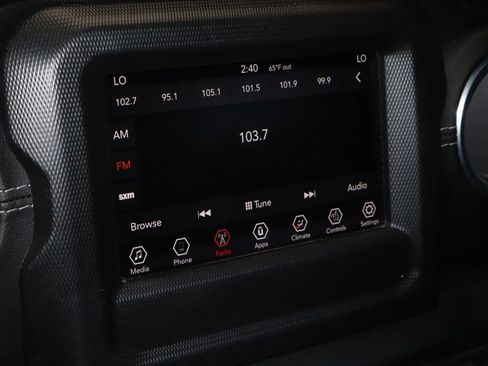 Used 2018 Jeep Wrangler Unlimited Sahara w/ Cold Weather Group image 2