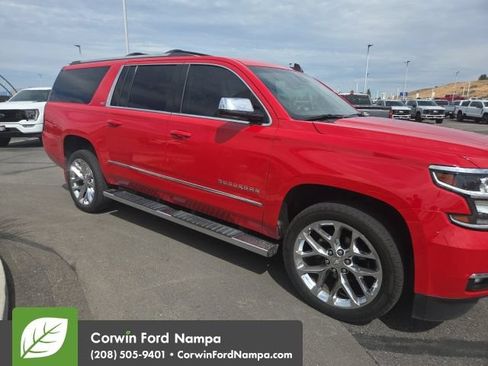 Used 2017 Chevrolet Suburban LT AWD/4WD image 8