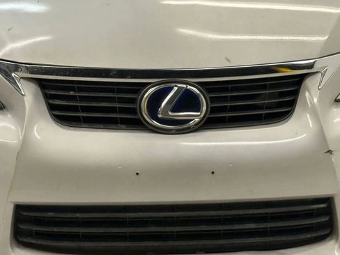 Used 2011 Lexus CT 200h Premium image 5