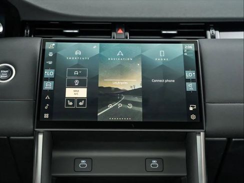 New 2025 Land Rover Discovery Sport S image 26