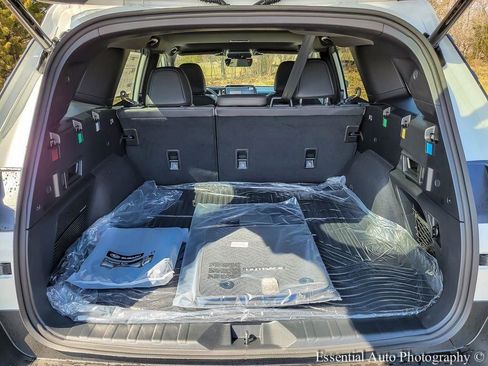 New 2026 Subaru Outback Limited AWD/4WD image 23