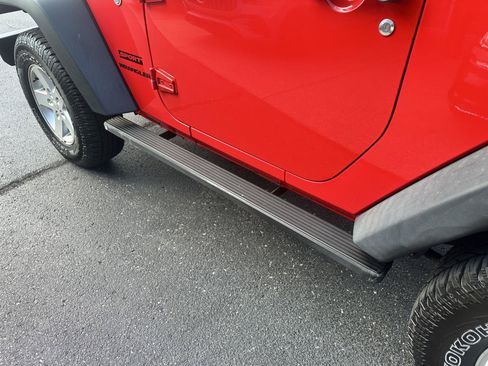 Used 2016 Jeep Wrangler Sport w/ Quick Order Package 23S AWD/4WD image 14