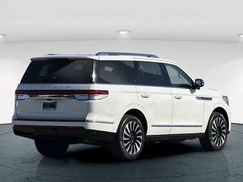 Used 2023 Lincoln Navigator Black Label AWD/4WD image 7