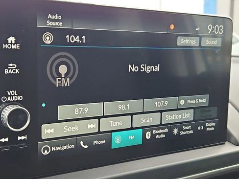 Used 2023 Honda Pilot Elite image 13