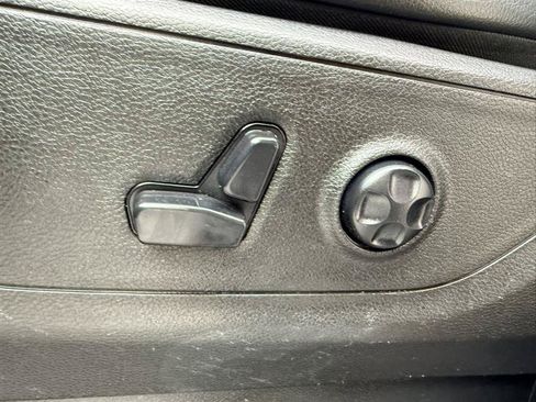 Used 2019 RAM 1500 Sport w/ Level 2 Equipment Group AWD/4WD image 29