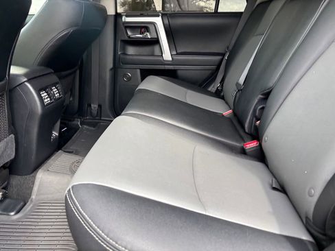 Used 2020 Toyota 4Runner SR5 image 51