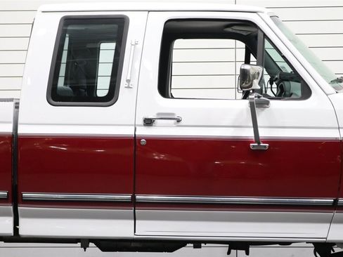 Used 1995 Ford F250 XLT image 51