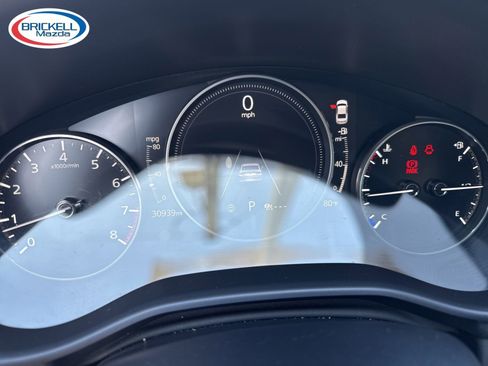Used 2021 MAZDA MAZDA3 Sedan FWD image 5