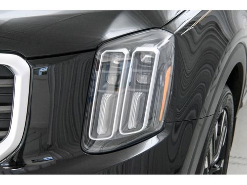 Used 2024 Kia Telluride SX Prestige AWD/4WD image 29
