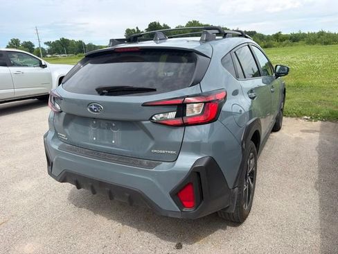 Used 2024 Subaru Crosstrek 2.0i Premium AWD/4WD image 10
