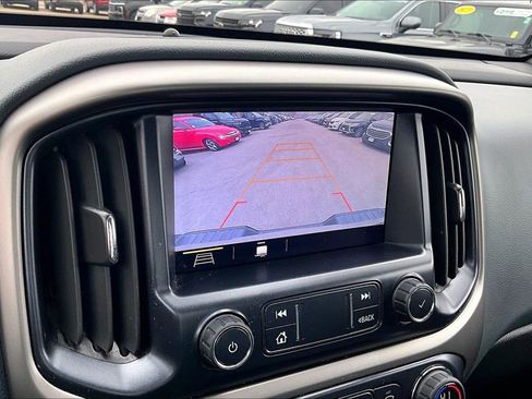 Used 2020 Chevrolet Colorado Z71 image 14