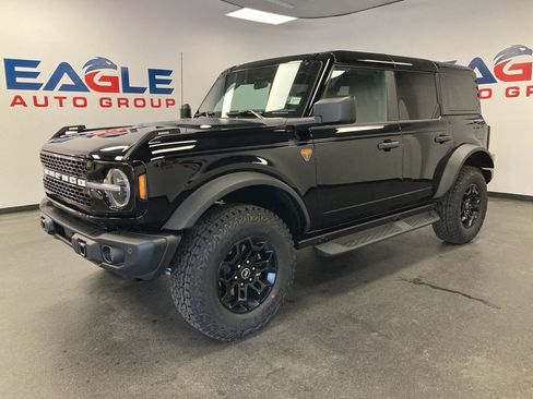 New 2026 Ford Bronco Badlands AWD/4WD image 6