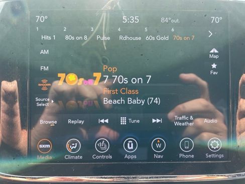 Used 2022 Jeep Grand Cherokee Laredo X AWD/4WD image 12
