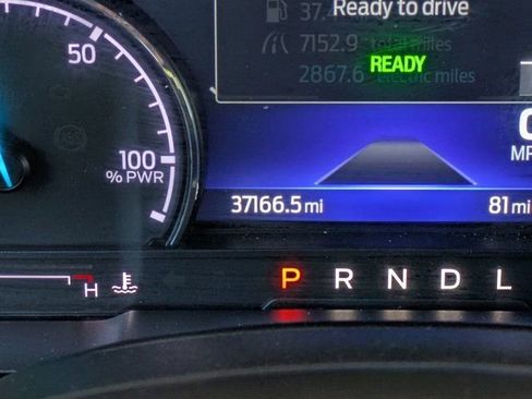 Certified 2023 Ford Maverick Lariat w/ Lariat Luxury Package image 25