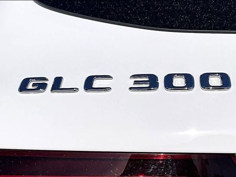 Used 2022 Mercedes-Benz GLC 300 GLC 300 image 33