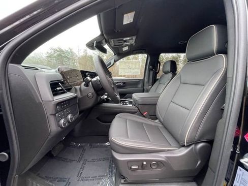 New 2025 Chevrolet Tahoe Premier w/ LPO, Illumination Package AWD/4WD image 19