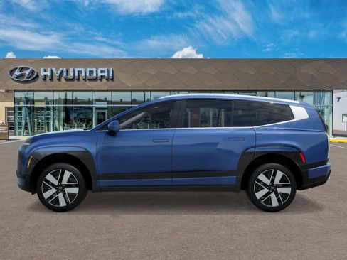 New 2026 Hyundai Ioniq 9 SEL image 11