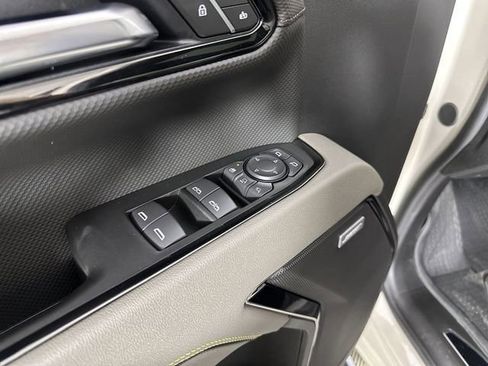 New 2026 Chevrolet Silverado 2500 ZR2 AWD/4WD image 24